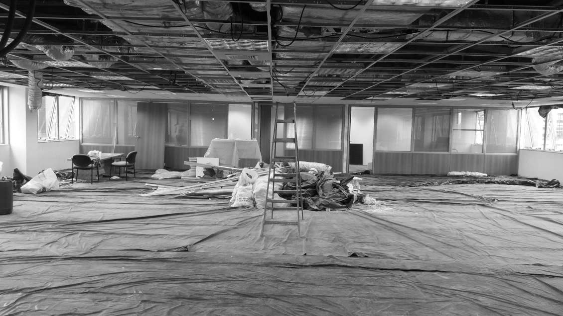 Obra da nova sede do escritório da Tennisbar | 2