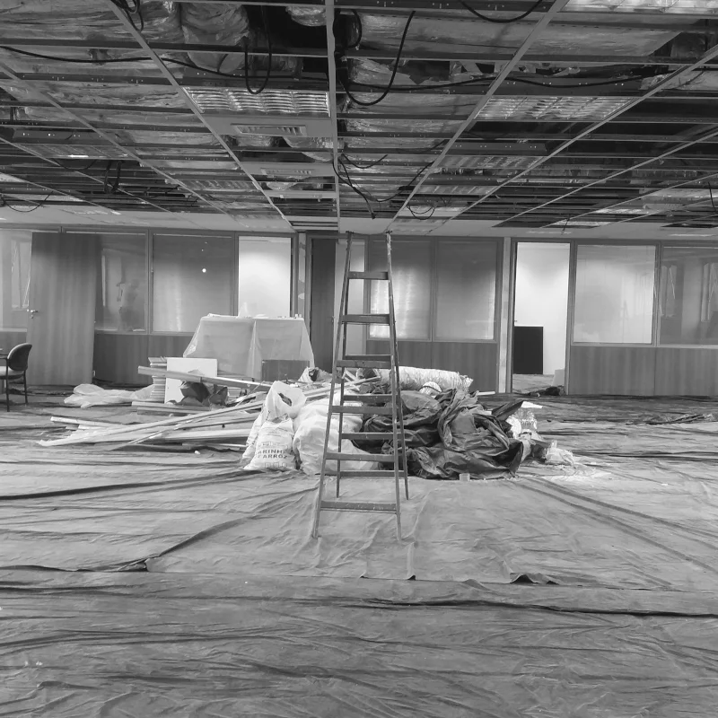 Obra da nova sede corporativa da Tennisbar